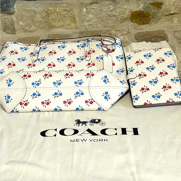 Coach Floral Print City Tote Bundle with
Lined Notebook and Dust Bag - Picture 4 of 6